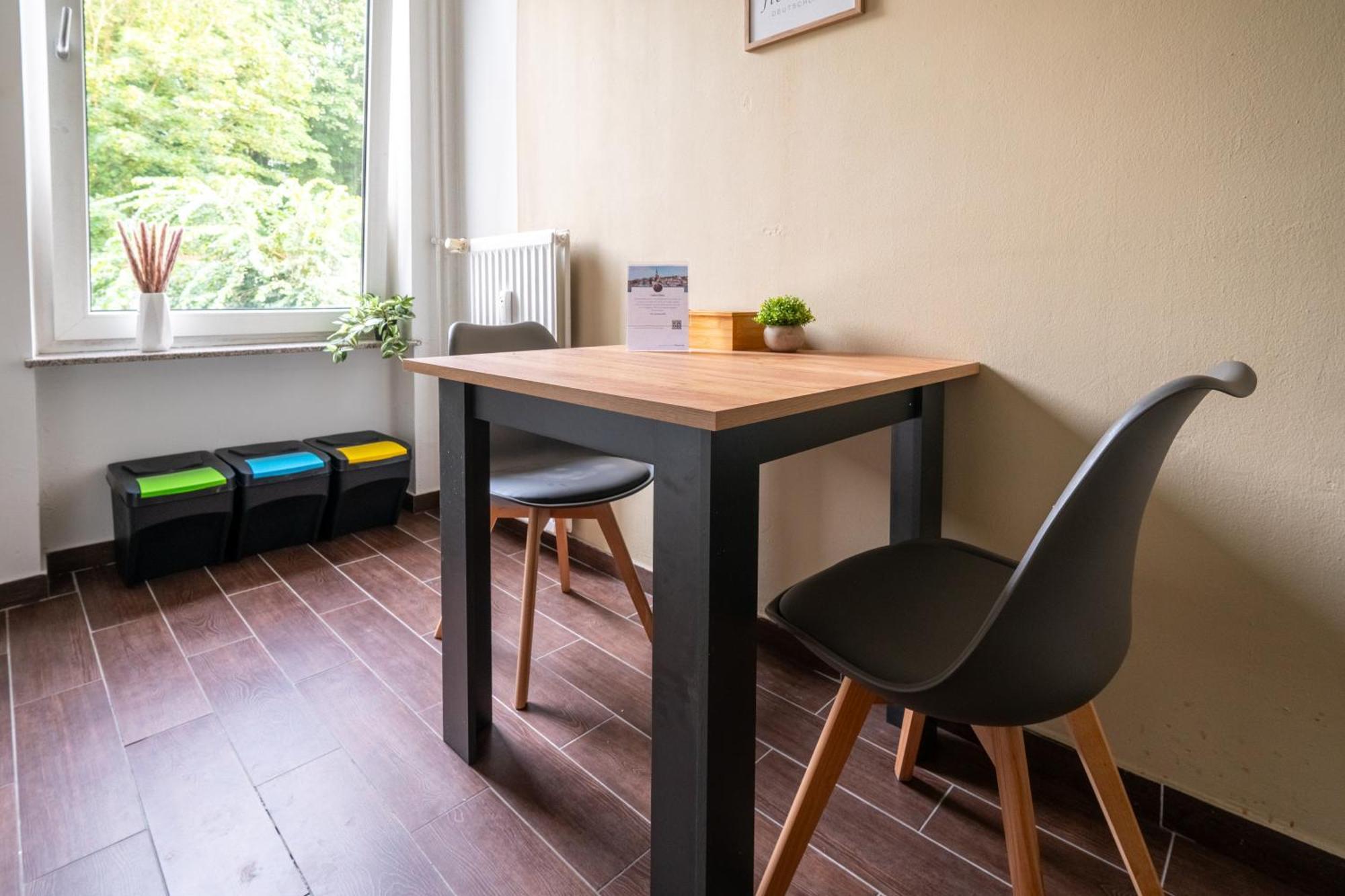 Grosses Apartment Mit 2 Balkonen Zentral Am Nordertor Flensborg Eksteriør billede