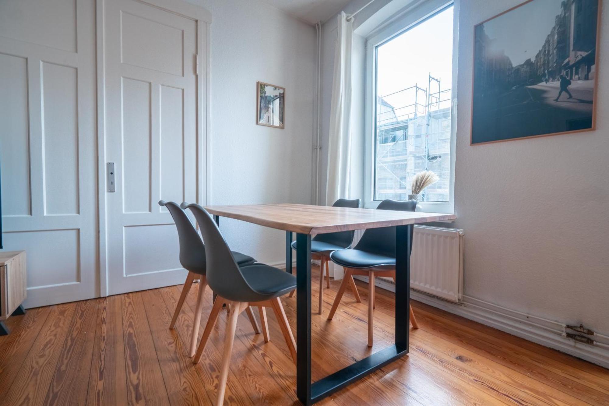 Grosses Apartment Mit 2 Balkonen Zentral Am Nordertor Flensborg Eksteriør billede